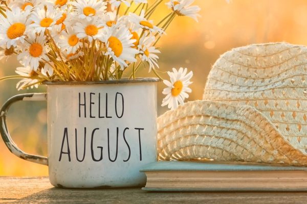 August To-Do List: Things You Need To Do Before the End of Summer August To-Do List