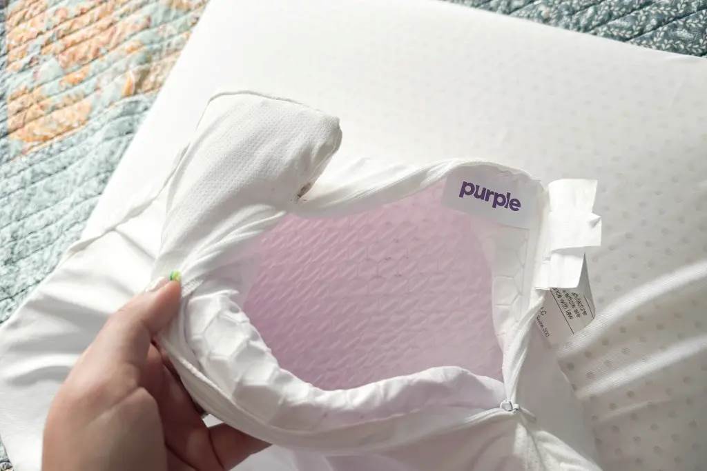 Purple Harmony Pillow in use by a sleeper demonstrating neck alignment